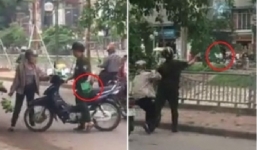 Dân phòng ném cân của người bán hàng rong xuống sông Tô Lịch gây bức xúc